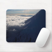 チリ飛んでいるーのオソルノ火山の上空 マウスパッド (マウス)