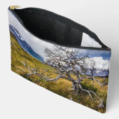 チリ、Torres del Paine、Burnt tree アクセサリーポーチ (見開き)