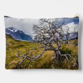 チリ、Torres del Paine、Burnt tree アクセサリーポーチ (裏面)