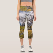 チリ、Torres del Paine、Burnt tree カプリレギンス (正面)