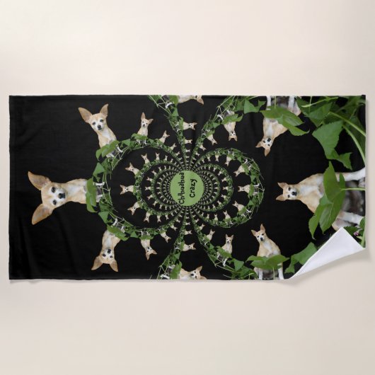 チワおもしろいワドッグカウトタンホワイトサイケデリック ビーチタオル (正面)