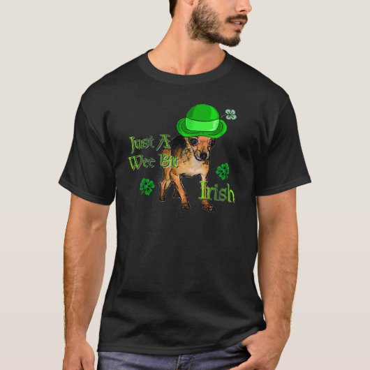 チワホアセントパトリックの日 Tシャツ (正面)
