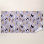 チワホアボーンズとポーズパープル ビーチタオル (正面)