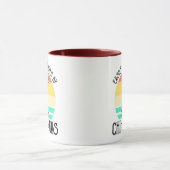 チワワに気を取られる マグカップ (中央)