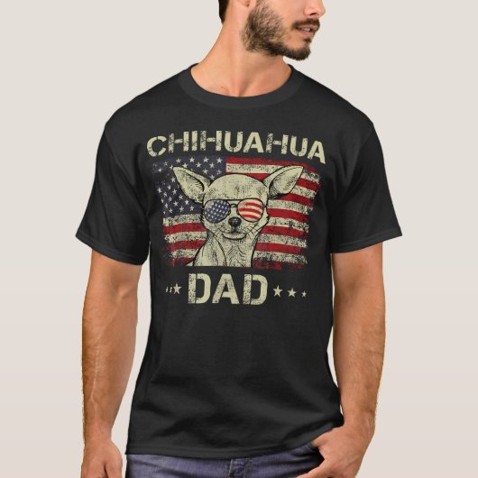 チワワのパパ アメリカ国旗 7月4日 Tシャツ (正面)