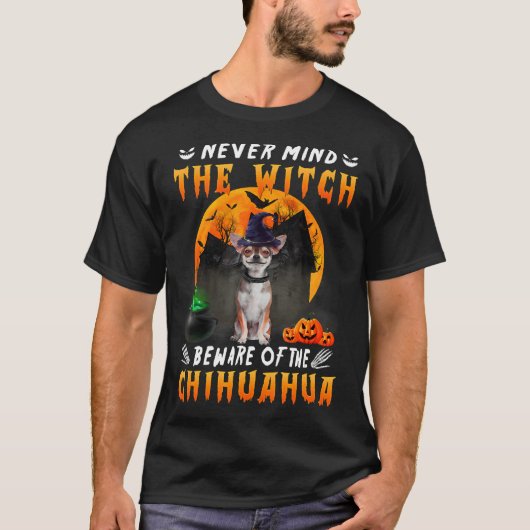 チワワ犬に気を付けて魔女 Tシャツ (正面)