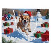 チワワ走アの雪とクリスマスハット ラージペーパーバッグ (裏面)