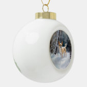 チワワ雪のクリスマスを手放す セラミックボールオーナメント (左)