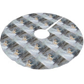 チワワ雪のクリスマスを手放す ブラッシュドポリエステルツリースカート (アングル)