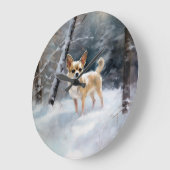 チワワ雪のクリスマスを手放す ラージ壁時計 (傾斜)