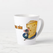 チーズのスライスを愛する漫画のマウス カフェラテマグ (右アングル)