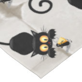 チーズの漫画キャラクターと猫とおもしろい テーブルクロス (アングル)