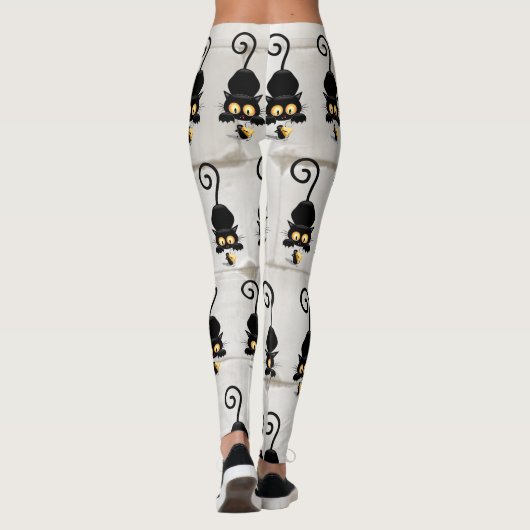 チーズの漫画キャラクターと猫とおもしろい レギンス (裏面)