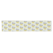 チーズをグレーター食べ物でグレーチングおもしろいする ショートテーブルランナー (横)