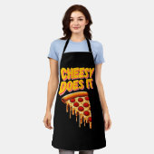 チーズィが行う エプロン (着用した状態)