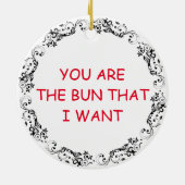 チーズバーガーとフフランスのリー気のあるそぶりをしたズ セラミックオーナメント (裏面)