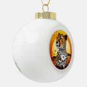 チータアフリカ猫の野生動物 セラミックボールオーナメント (左)