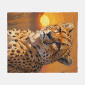 チーターとサンセットアフリカンサバンナ フリースブランケット (正面(横))