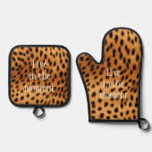 チーターの動物の毛皮 鍋つかみ&鍋敷きセット (正面)