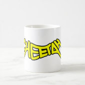 チーターGraffitiスタイルタイポグラフィー太字黄色 コーヒーマグカップ (中央)