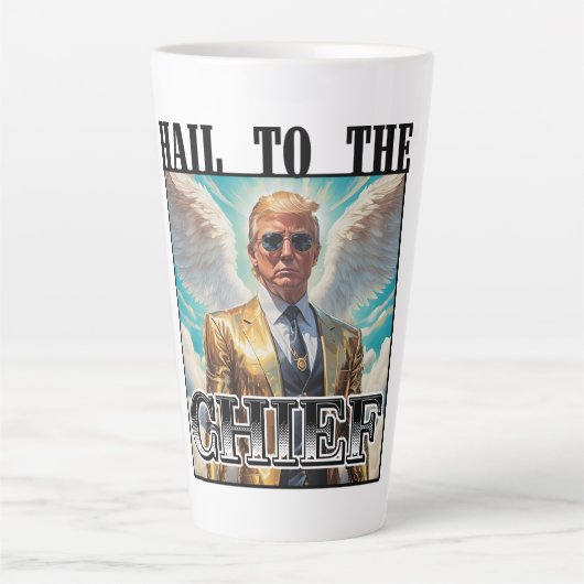 チーフに雹 – Trump 2024 カフェラテマグ (正面)