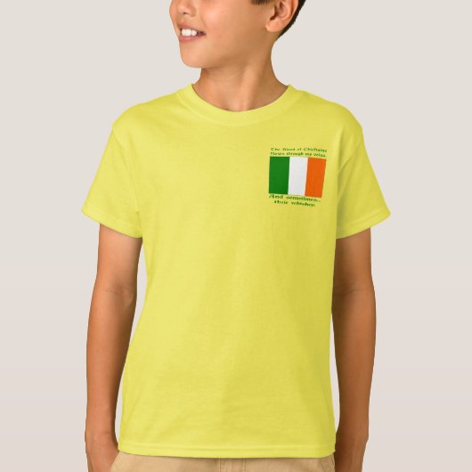 チーフの血が私の静脈を流れる 時にはウイスキーも Tシャツ (正面)
