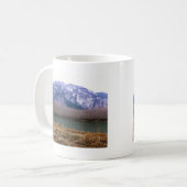 チーフ、Squamish BC、カナダ コーヒーマグカップ (正面左)