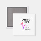 チームの夜勤看護師 ドクター 医療 名前 ハート l マグネット (正面/裏面)