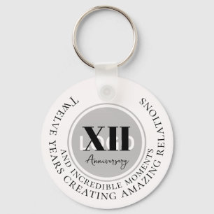 チームアニバーサリーロゴKeepsake Keychain キーホルダー