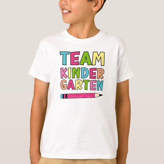 チームカラフル幼稚園 – 学校初日 Tシャツ (正面)