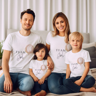チームガールピンクバルーンジェンダーが家族を明らかにする Tシャツ