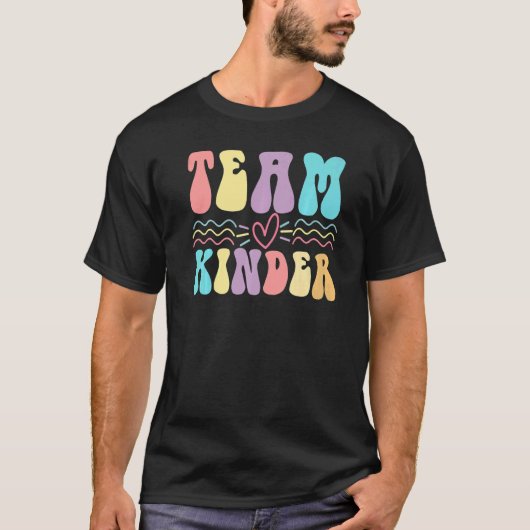 チームキンダー女子幼稚園先生 Tシャツ (正面)