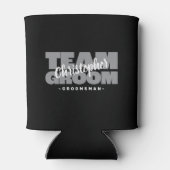 チームグルームシューメン結婚ズ名クール黒 缶クーラー (裏面)