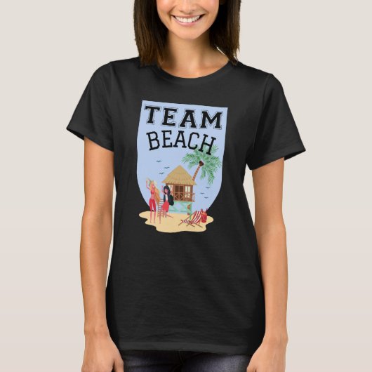 チームビーチ女子ヤシの木の小屋 Tシャツ (正面)