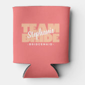 チームブライド花嫁メイドネーム結婚ズカスタムピーチ 缶クーラー (正面)