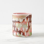 チームワークの引用文のコーヒー・マグ ツートーンマグカップ (中央)