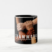 チームワーク感動的引用文やる気を起こさせる ツートーンマグカップ (中央)