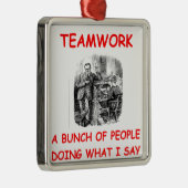 チームワーク メタルオーナメント (右)