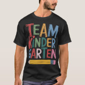 チーム幼稚園先生おもしろい学生Scへ Tシャツ (正面)