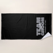 チーム新郎の名前結婚のクールレトロ ビーチタオル (正面)