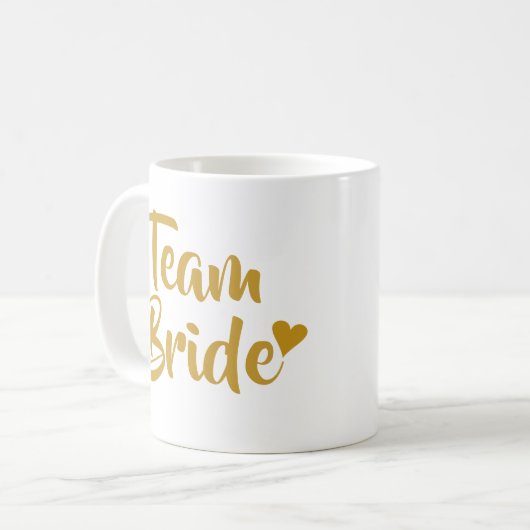 チーム花嫁の金ゴールドのハート コーヒーマグカップ (正面左)