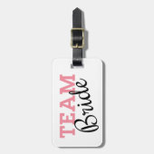 チーム花嫁ピンクのスクリプト ラゲッジタグ (正面縦)
