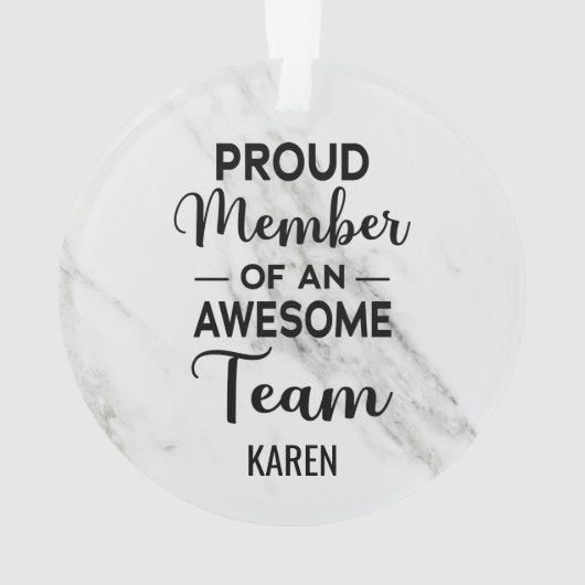 チーム誇りを持ったのメンバ素晴らし、名前をカスタムする オーナメント (裏面)