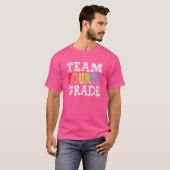 チーム4等分隊4年生先生学生戻るT Tシャツ (正面フル)