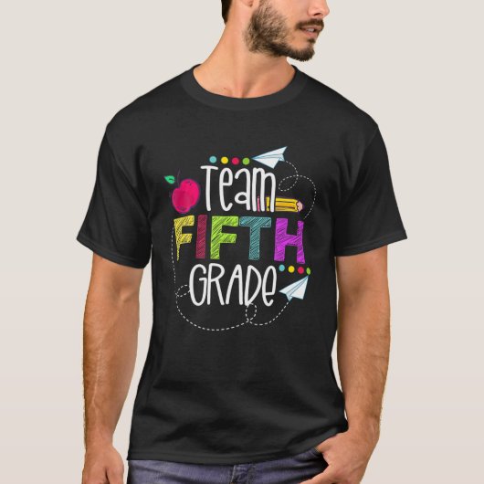 チーム5年生1日目の学校先生学生 Tシャツ (正面)