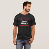 チームBAILEYライフタイム会員の血液を完全にファミル Tシャツ (正面フル)