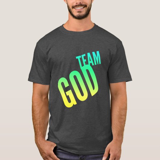 チームGod Men's T-Shirt in green & yellowフォント Tシャツ (正面)