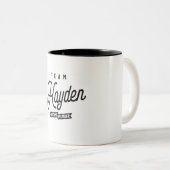 チームHayden Lifetimeメンバパーソナライズされたー名 ツートーンマグカップ (正面右)