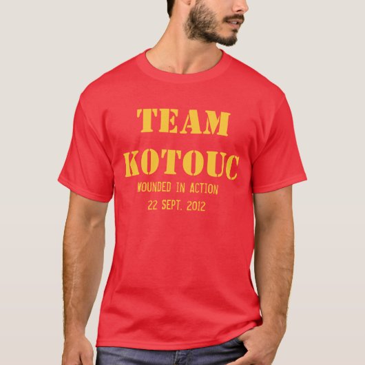 チームKotouc Tシャツ (正面)