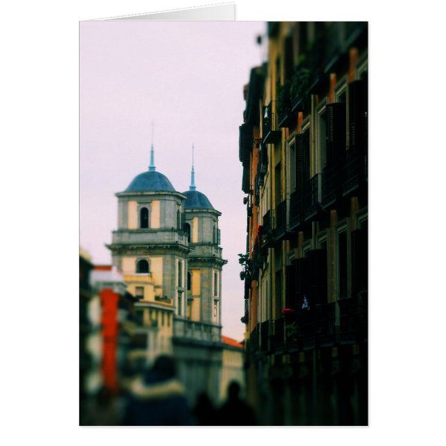 ツイカラフルンタワーズ – マドリード，スペイン (正面)